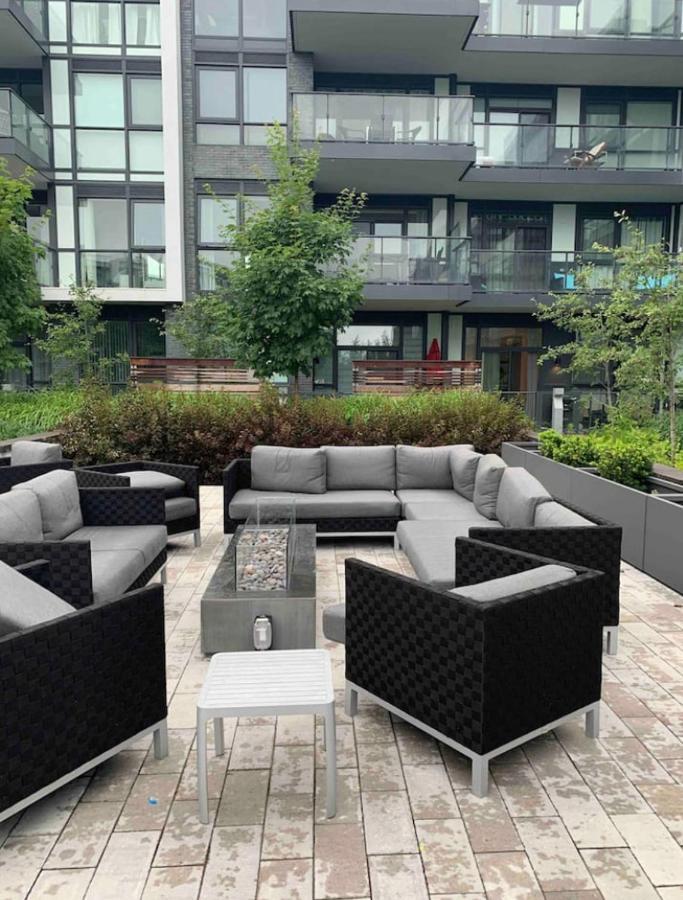 Aquarius 2 Bedroom Condo Friday Harbour Innisfil Exterior foto